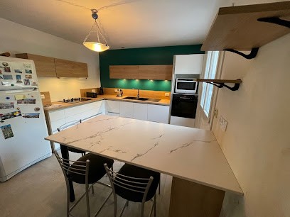 Raison Home - Adrien Dixneuf, Cuisiniste à Couëron