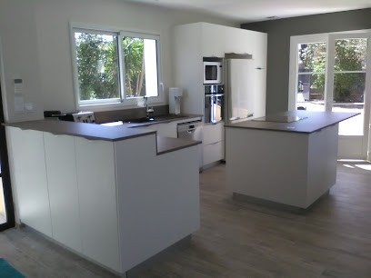 Agencements J.P.M - Cuisines, dressings et placards sur mesure., Cuisiniste à Six-Fours-les-Plages