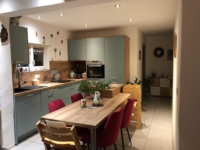 Aipam, Cuisiniste à Thônes